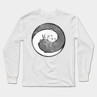 yinyang ying and yang otters vintage women cute cartoon kawaii Long Sleeve T-Shirt